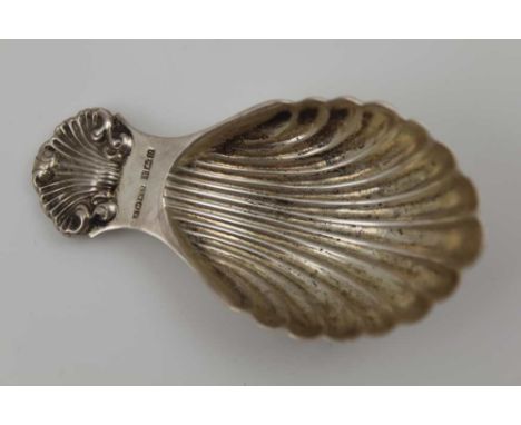 A. MARSTON &amp; CO. A SILVER TEA CADDY SPOON, scallop design terminal and bowl, Birmingham 1969, weight; 21g 