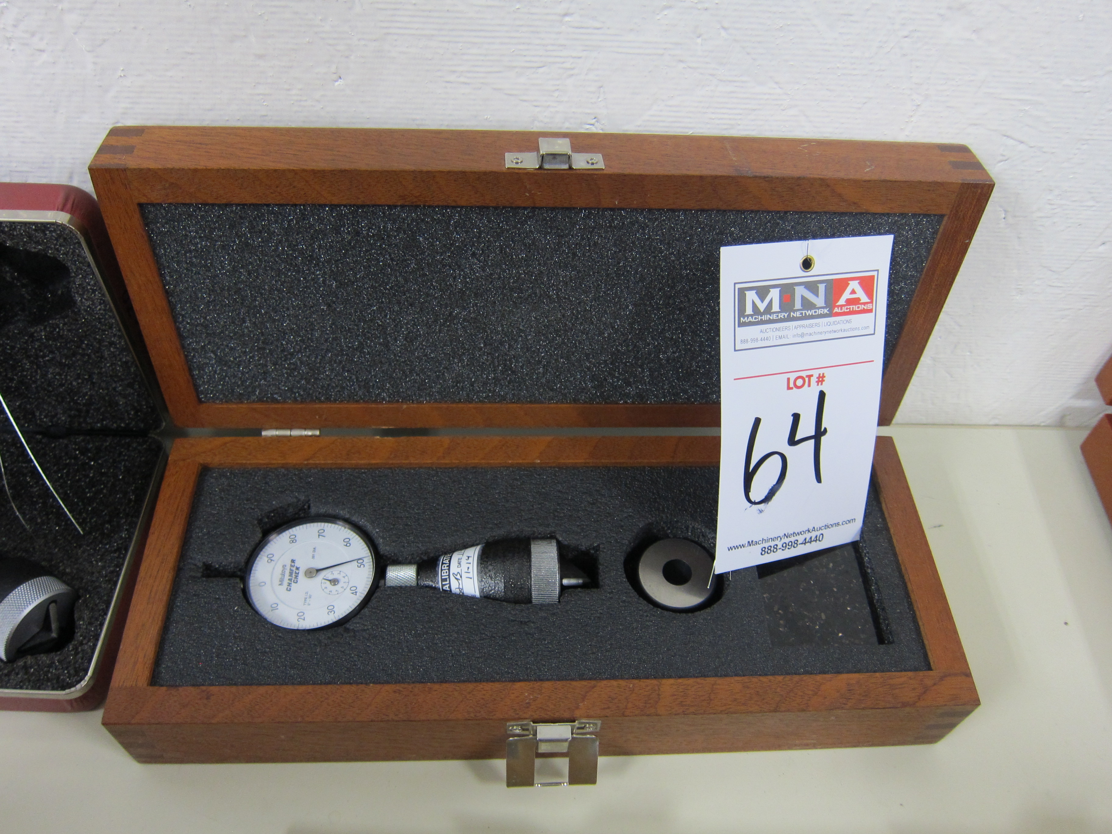 MITUTOYO CHAMFER GAUGE