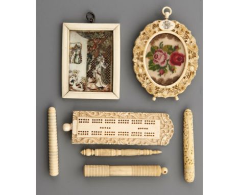 A CHINESE CARVED IVORY CRIBBAGE BOARD, LATE 19TH C 14cm l, a Chinese ivory framed polychrome and pierced ivory plaque, 19th c