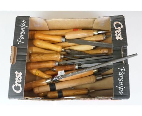 Collection of over 20 woodworking tools to include lathe chisels, rasps and files, featuring Nicholson branded examples 