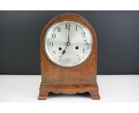 Late 19th century wooden cased German chiming mantel clock with burr walnut inlay and satinwood stringing, silvered dial, Ara