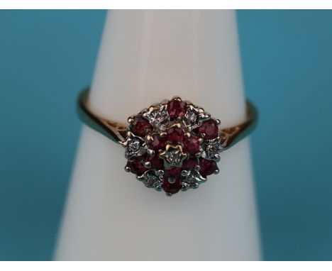 Gold ruby &amp; diamond cluster ring (Size: N)