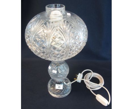 Modern cut and clear glass table lamp with mushroom shade. (B.P. 24% incl. VAT)