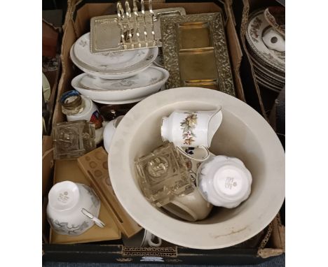 Assorted ceramics (4 boxes)