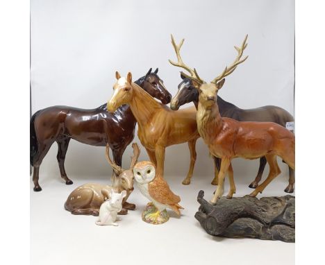 A Beswick large racehorse, palomino, 1564, a large hunter, 2nd version, brown, 1734, and other Beswick (7)