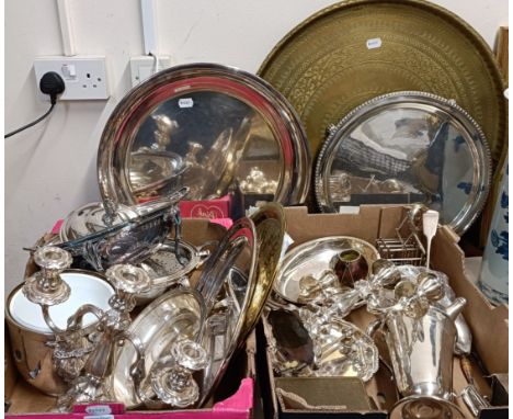 A George V silver dressing table box, a set of silver coffee spoons, assorted silver plate and metalwares (2 boxes)
