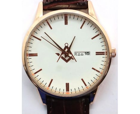 New gents wristwatch with day and date aperture (French) and Masonic emblem, working at lotting. P&amp;P Group 1 (£14+VAT for