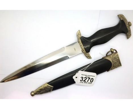 German RLB enlisted man's re-enactment dagger, with metal mounts decorated with oak leaves and acorns to the scabbard. P&amp;