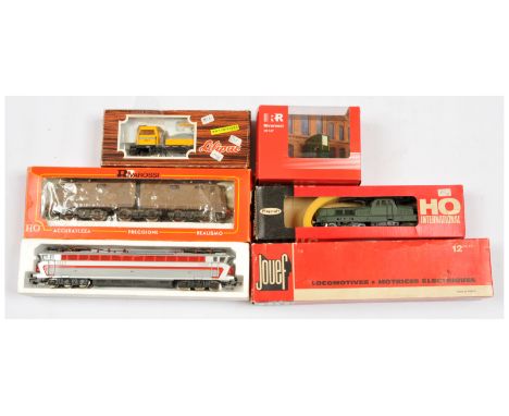 WAGONS CITERNE JOUEF, Lot de 5 citernes diverses, 2 essieux. EUR 32,00