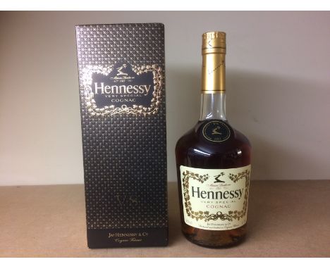 HENNESSY VS
Cognac, France. 70cl, 40% volume, in carton. CONDITION REPORT: Very good