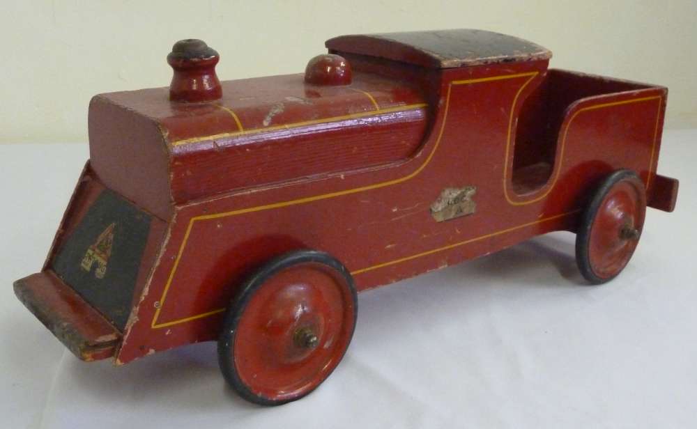 Triang Wooden Ride On Train A F Lot 424 Triang Wooden Ride On Train A F