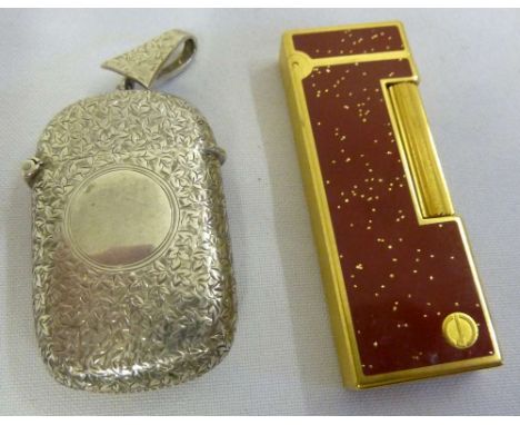 Silver vesta case and a Dunhill lighter