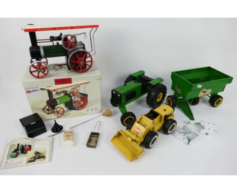 Mamod - Traction Engine - Working Steam model - Tonka. A boxed #1313 Mamod TE1 steam traction engine. The model comes with bu