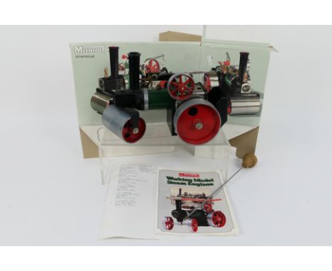 Mamod - A boxed Mamod SR1a Steam Roller. The live steam engine shows signs of use, otherwise appears to be in Very Good condi