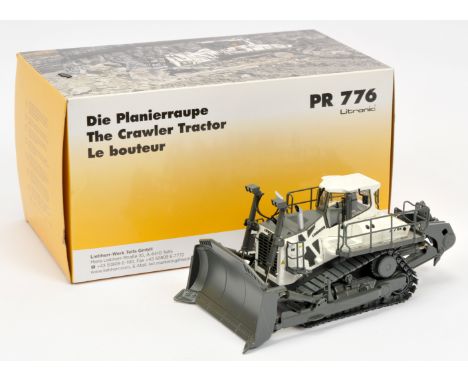 WSI Models 1:50 Scale 04-1162 Liebherr PR 776 Litronic Crawler Tractor, although unchecked for completeness, condition appear