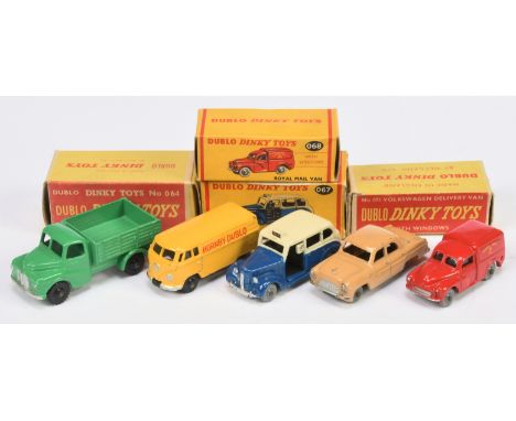 Hornby - Dublo Dinky. Group of 4x Vehicles. Comprising 064 Austin Lorry, 067 Austin Taxi, 068 Royal Mail Van, 071 Volkswagen 