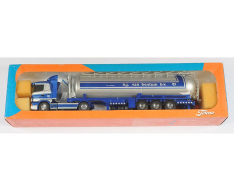 Tekno No.4411 1:50 Scale Scania 124L with Tanker "H.J. Van Bentum", with accessories, although unchecked for completeness, co