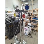 Showtec Speedy 4 Channel Chase Bar with Tripod Stand