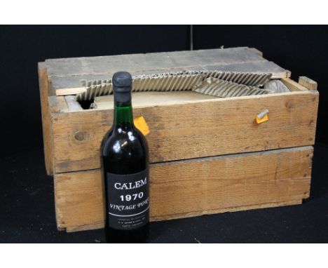 VINTAGE PORT - twelve bottles of 1970 Calem port in original wooden case.