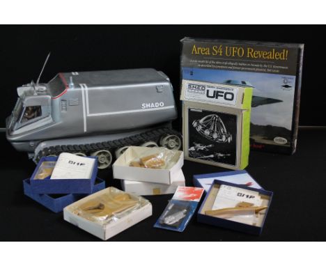 UFO MODEL KITS AND MODELS - to include a 1:48 scale model kit Area S4 UFO Revealed! by Testors, a model of the UFO Shado Mobi