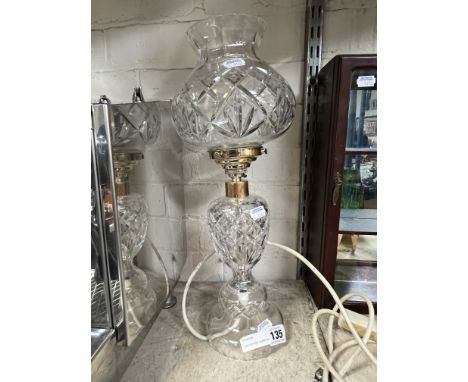 CUT CRYSTAL GLASS LAMP 43CMS (H)