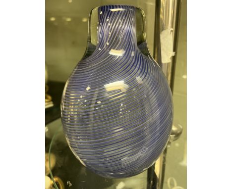 MID CENTURY VENINI MURANO ART GLASS VASE - SIGNED ON BASE - 19CMS (H)