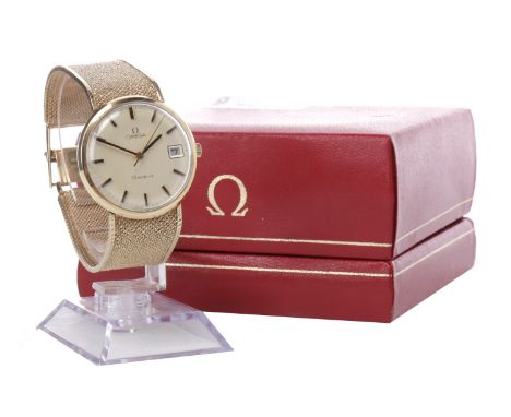 GENTLEMAN'S OMEGA GENEVE NINE CARAT GOLD MANUAL WIND WRIST WATCH movement no. BL3325411 from papers, the round dial with appl