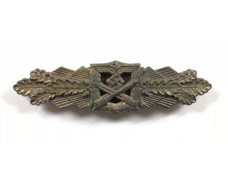 German Third Reich WW2 Army / Waffen SS Silver Close Combat Clasp by Friedrich Linden, Ludenscheid.   Good scarce die-cast ex