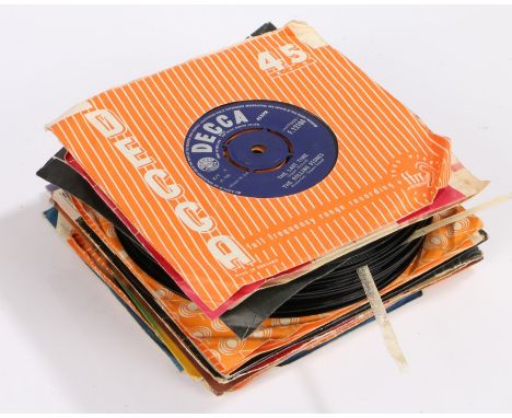 30 x  Rock / Soul 7" singles and EP's. To include, The Beatles - All My Loving (GEP 8891). Johnny Cash - Strictly Cash (BBE 1