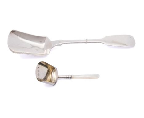 A Victorian Irish silver Fiddle pattern long handled caddy spoon, maker Christopher Cummins Jnr, Dublin, 1841: together with 