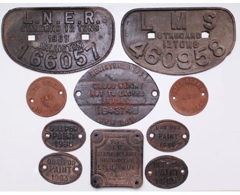 A pair of D type Wagon plates qty 2, comprising: LMS Standard 12 Tons No 460958; LNER Standard 12 Tons 1931 Darlington No 166
