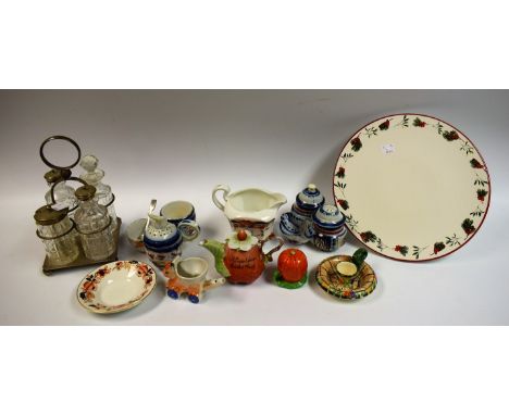 Ceramics - A Japanese export ware chamber stick, c.1930; Art Deco period lustre egg cups; late Victorian cruet sets; a modern