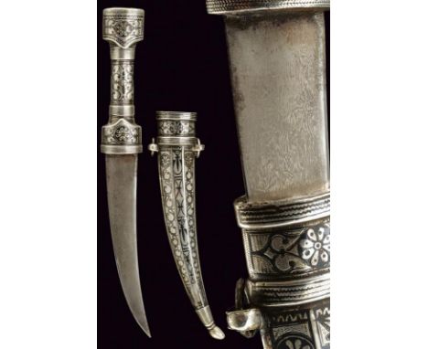 dating: 19th Century provenance: Caucasia, Curved, double-edged blade, in damask. Hilt and scabbard completely covered with s