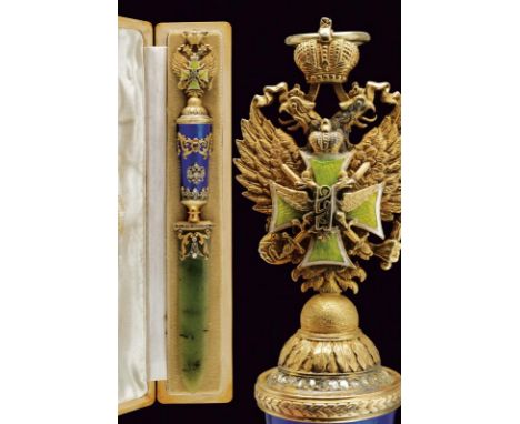 dating: First half of the 20th Century provenance: Saint Petersburg, Blade in jadeite. Grip in vermeil, partially enameled an