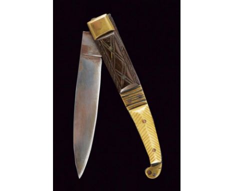dating: 19th Century provenance: Italy, Single-edged blade with tang. Brass grip with horn plates of two colors, engraved wit