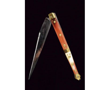 dating: first quarter of the 20th Century provenance: Spain, Long blade with tip with oblique back on one side and 'RIBERO' m