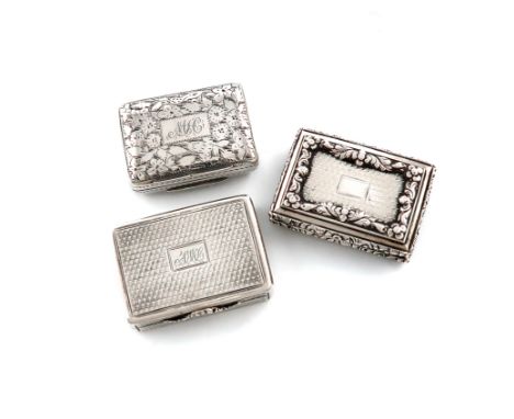 A small collection of three William IV silver vinaigrettes, comprising: one by Thomas Shaw, Birmingham 1832, rectangular form