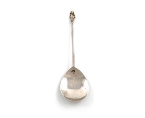 A Charles I silver Virgin and Heart spoon, maker's mark of a crescent enclosing a mullet, for William Lovejoy, London 1625, f