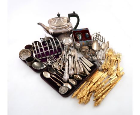 λA mixed lot, comprising silver items: two spoons with galleon handles, two tablespoons, nine cased Apostle teaspoons, two co