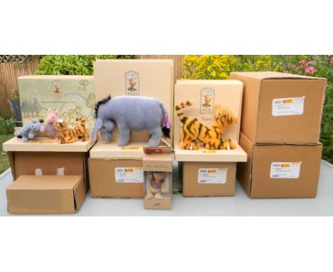 Steiff Winnie the Pooh and Disney, 354205Winnie the Pooh Miniature set with Eeyore, Piglet and Tigger, 02725 of 5000, 680090 