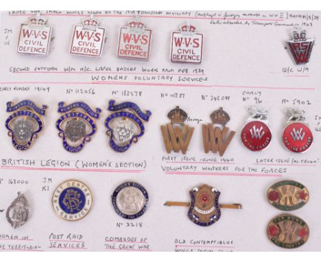 WW1 & WW2 Home Front Lapel Badges, including various WW1 On War Service badges, gilt and enamel Army Recruiting Staff enamel 
