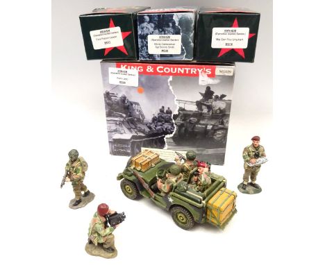 King and Country WWII ArnhemMG29 Arnhem Radio Jeep MG11 Para Platoon Leader MG 16 Major-General Urquhart and MG30 Movie Camer