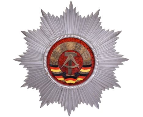 Large and Impressive East German Official Building / Border Post Plaque, large metal silver painted starburst shield with pai