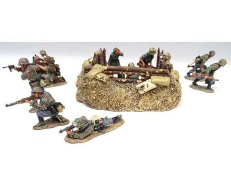 King and Country WWII German Forces SP27 Bunker with dog WSS76 Bunker defenders, WS112 Open fire, WS123 Machine Gun team and 