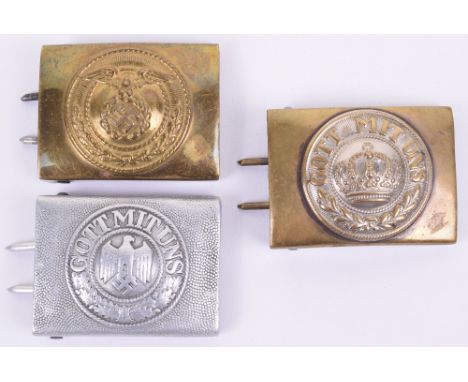 WW2 German Army Other Ranks Belt Buckle, aluminium example with remains of the green paint finish to the reverse only. Comple