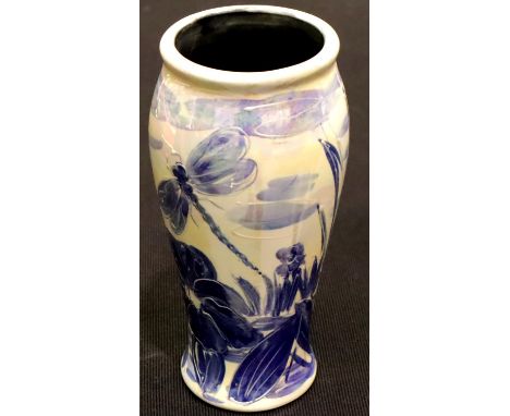 Anita Harris Dragonfly vase, signed in gold, H: 18 cm. P&P Group 2 (£18+VAT for the first lot and £3+VAT for subsequent lots)