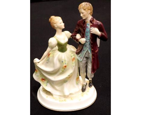 Royal Doulton Young Love figural group HN 2735, H: 25 cm. P&amp;P Group 2 (£18+VAT for the first lot and £3+VAT for subsequen