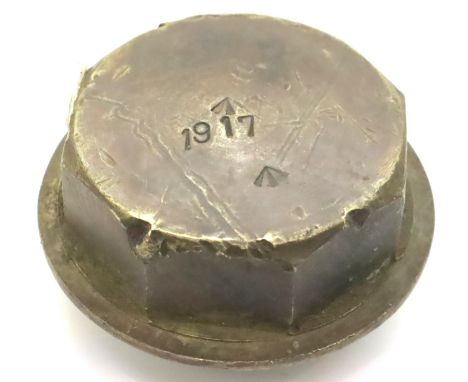 WWI gun carriage wheel hub dated 1917. P&amp;P Group 1 (£14+VAT for the first lot and £1+VAT for subsequent lots) 