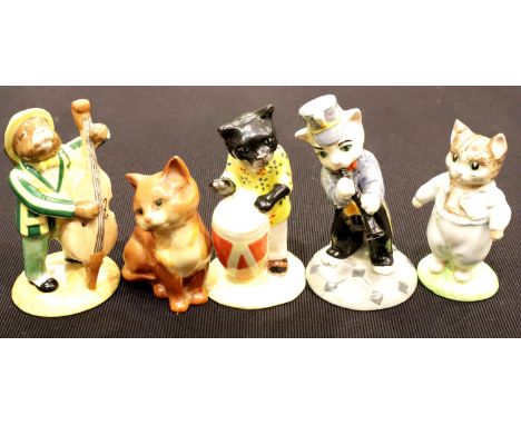 Five Beswick animal figurines. P&amp;P Group 2 (£18+VAT for the first lot and £3+VAT for subsequent lots) 