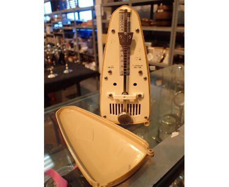 Wittner Piccolo metronome
